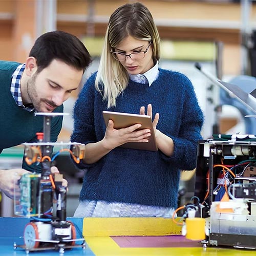 INNOVATION INDUSTRIELLE
Soutenir les start-up et PME en leur permettant d’accélérer et sécuriser les projets innovants