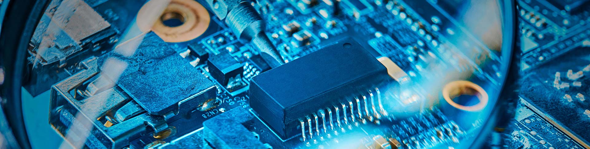 zoom-composants-electroniques